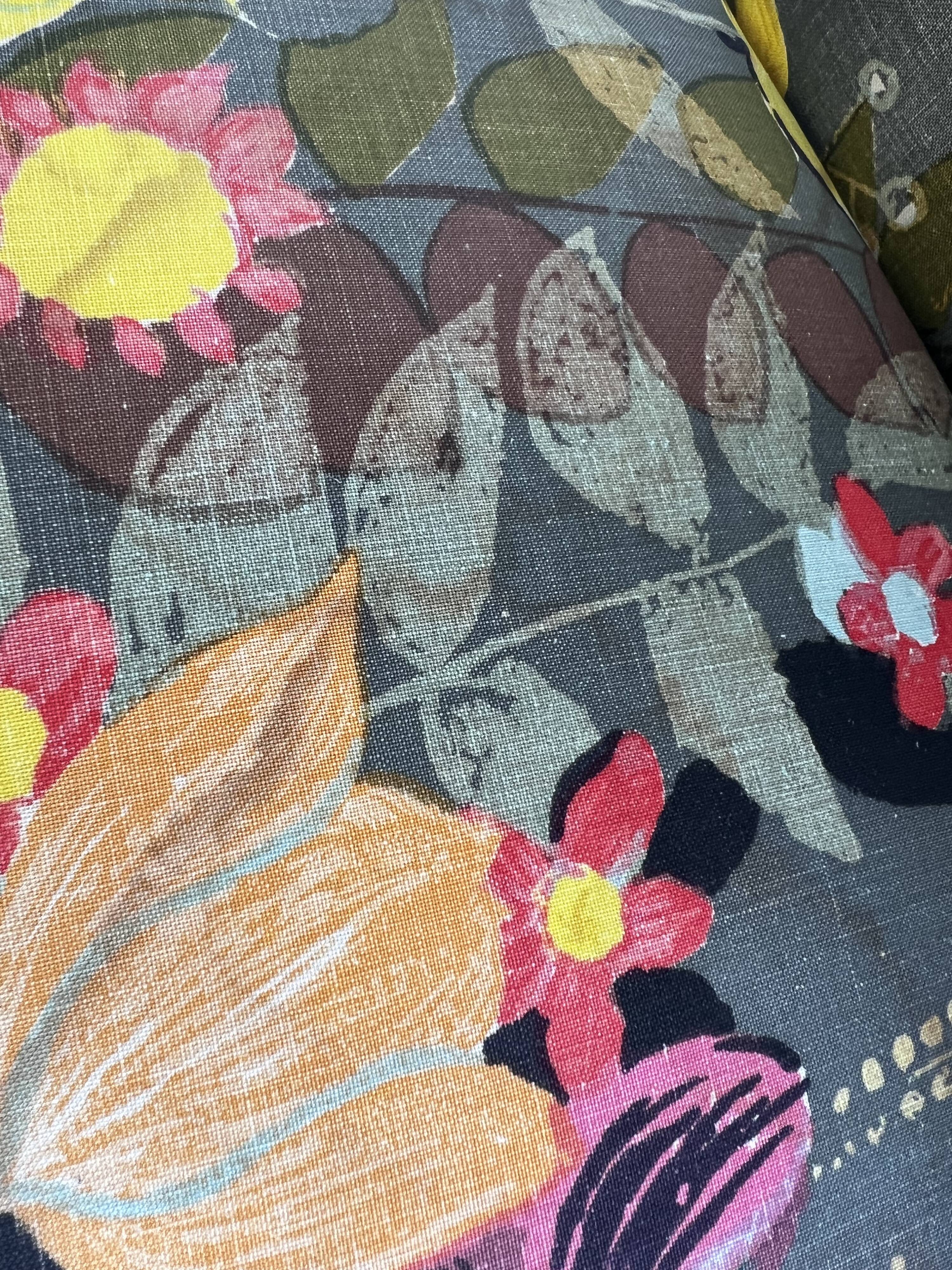 Vintage Floral Cocktail Chair/Single Seat/Armchair