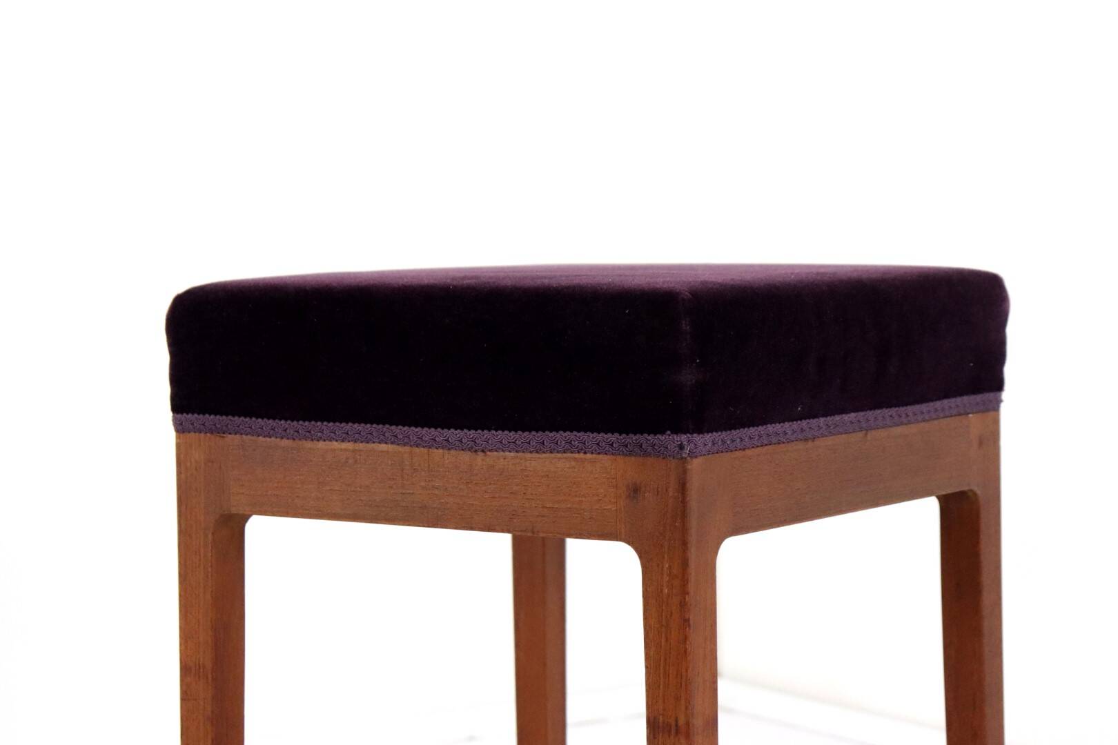 Set of 4 vintage stools 'Egglham'