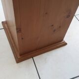 Interior solid pine saddle
