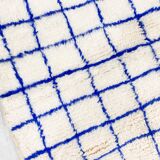 Moroccan Berber carpet Beni Ouarain with majorelle blue checks 1.5x1.10m