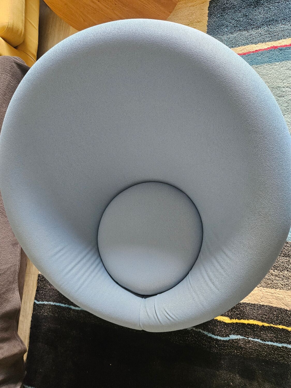 Pierre Paulin mushroom chair