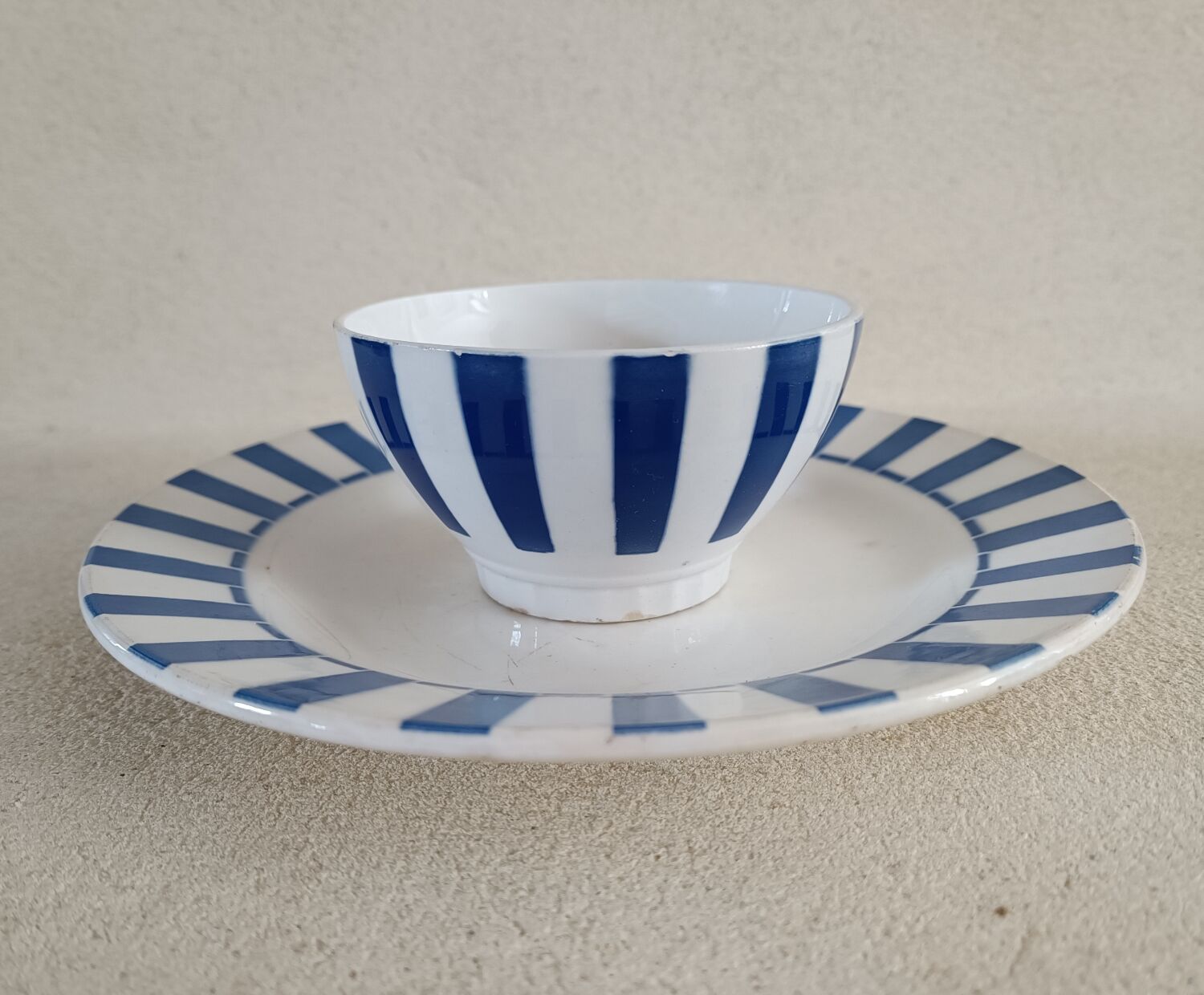 Digoin striped plate and bowl