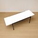 Table basse moderniste, années 60
