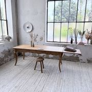 Table de ferme merisier pieds galbés XIXème
