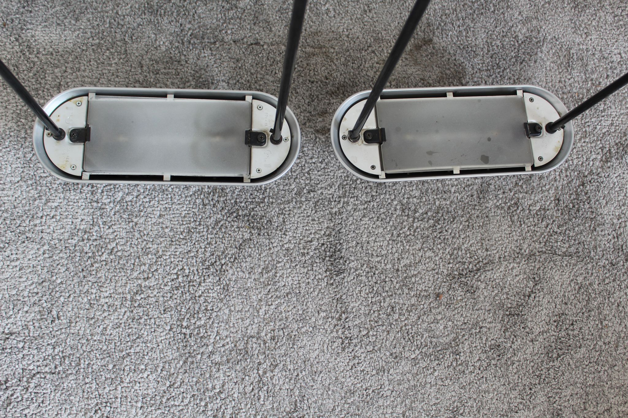 Pair of Artemide chandeliers, model Sidone Designer De Pas - D'urbino -Lomazzi Italia anni 80'