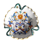 Old cup colored in Deruta faïence