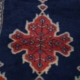 Tapis en laine bleu foncé – 139 x 66 cm
