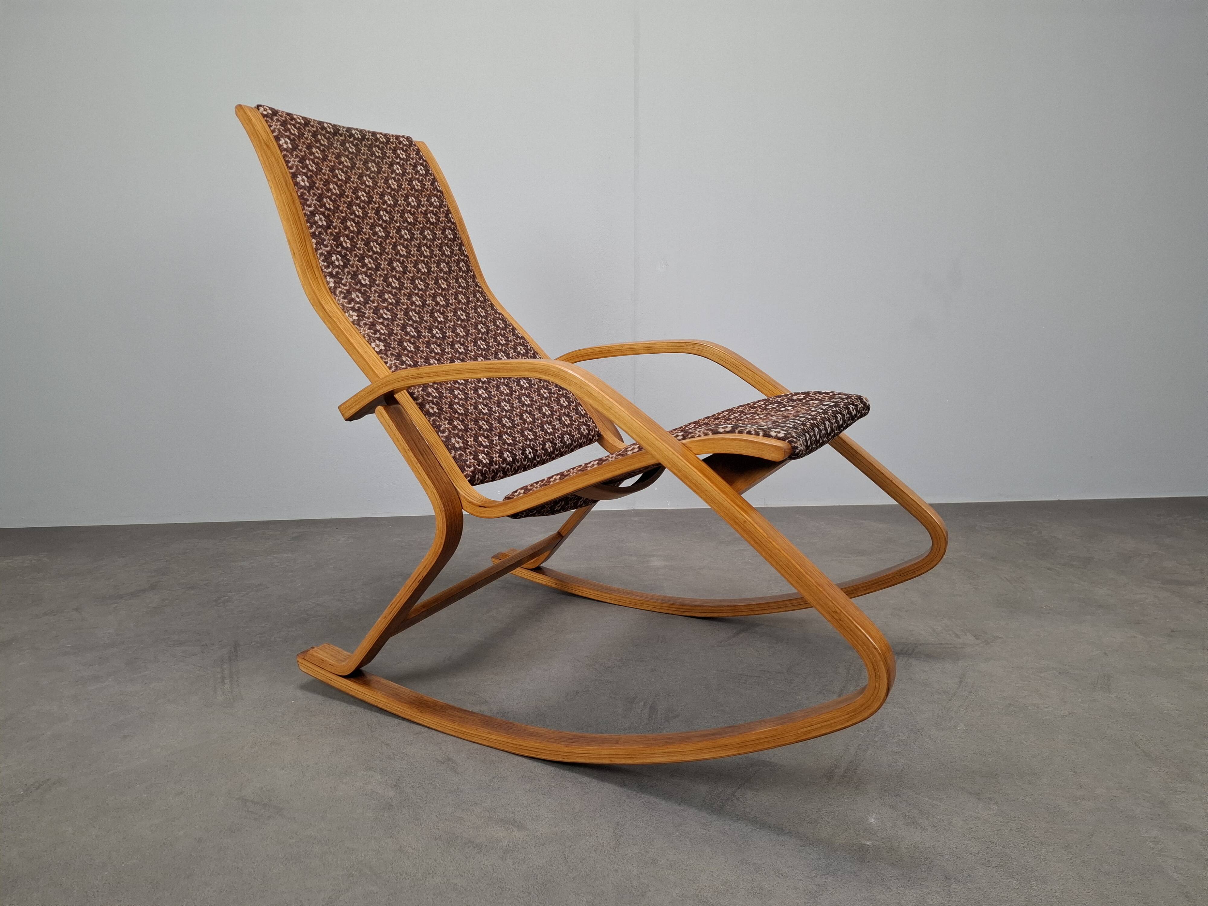 1930s Art Deco Czechoslovak Bentwood Rocking Chair with Original Upholstery