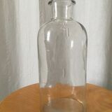 Measuring apothecary pot