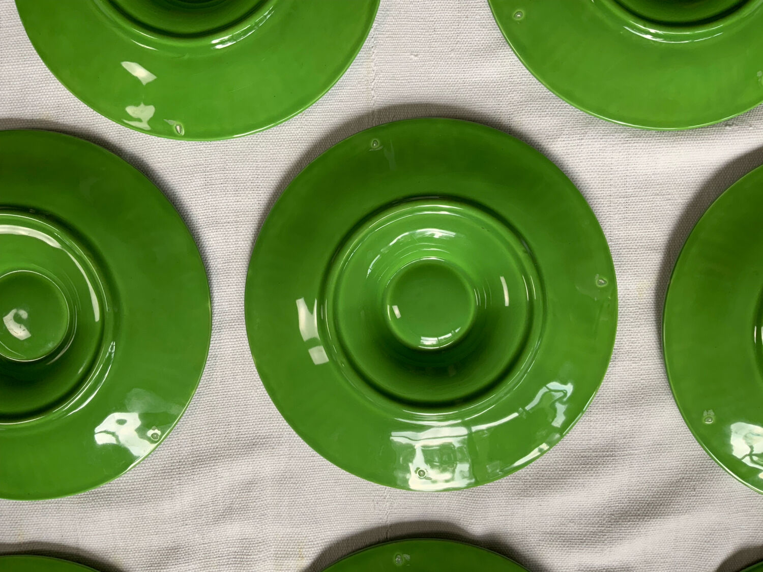 Oyster plates in slipware