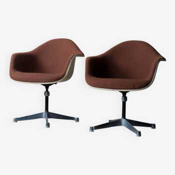 Charles & Ray Eames - Vitra PAC Armchairs