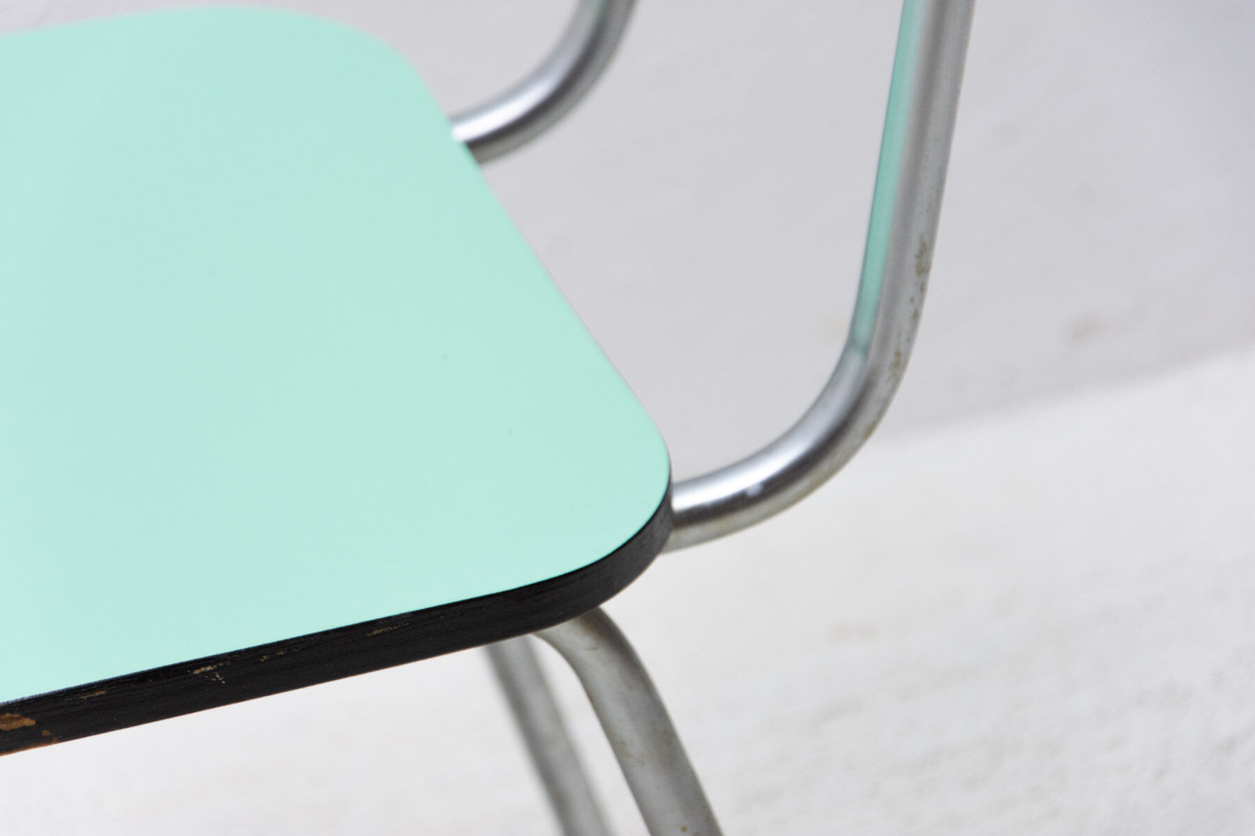 Paire de chaises café en formica de couleur tchécoslovaque, années 1960
