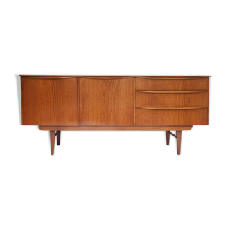 Scandinavian sideboard, rounded handles