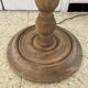Lampadaire vintage en bois naturel et abat jour en corde années 1960