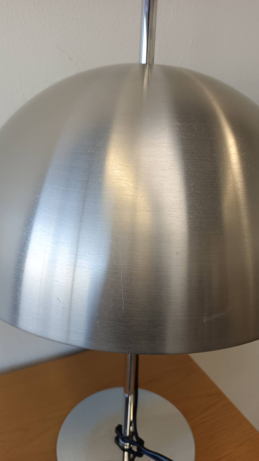 Aluminium mushroom lamp