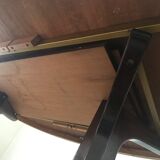 Oval table
