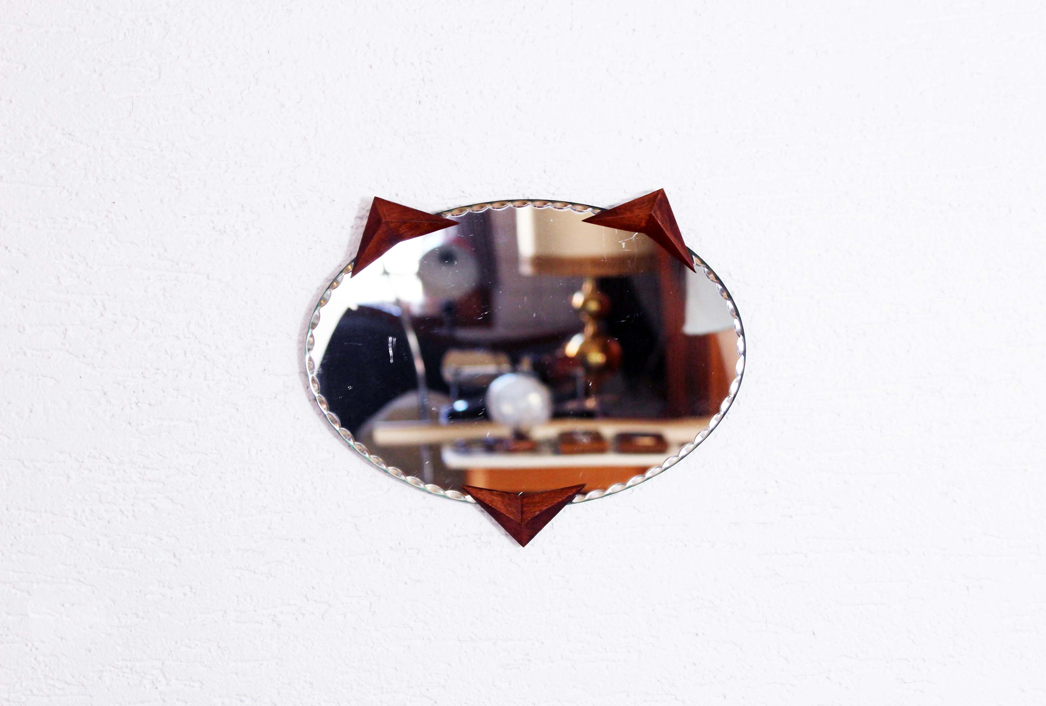 Vintage cat mirror