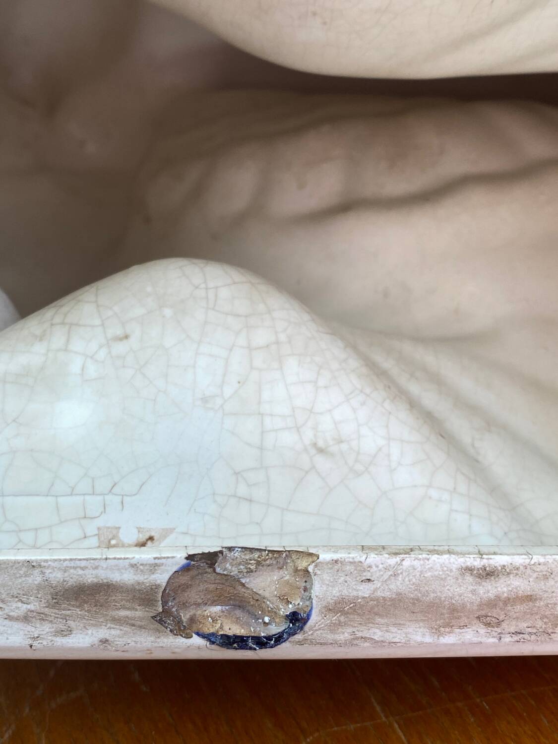 Cracked ceramic doves, signed Lejan