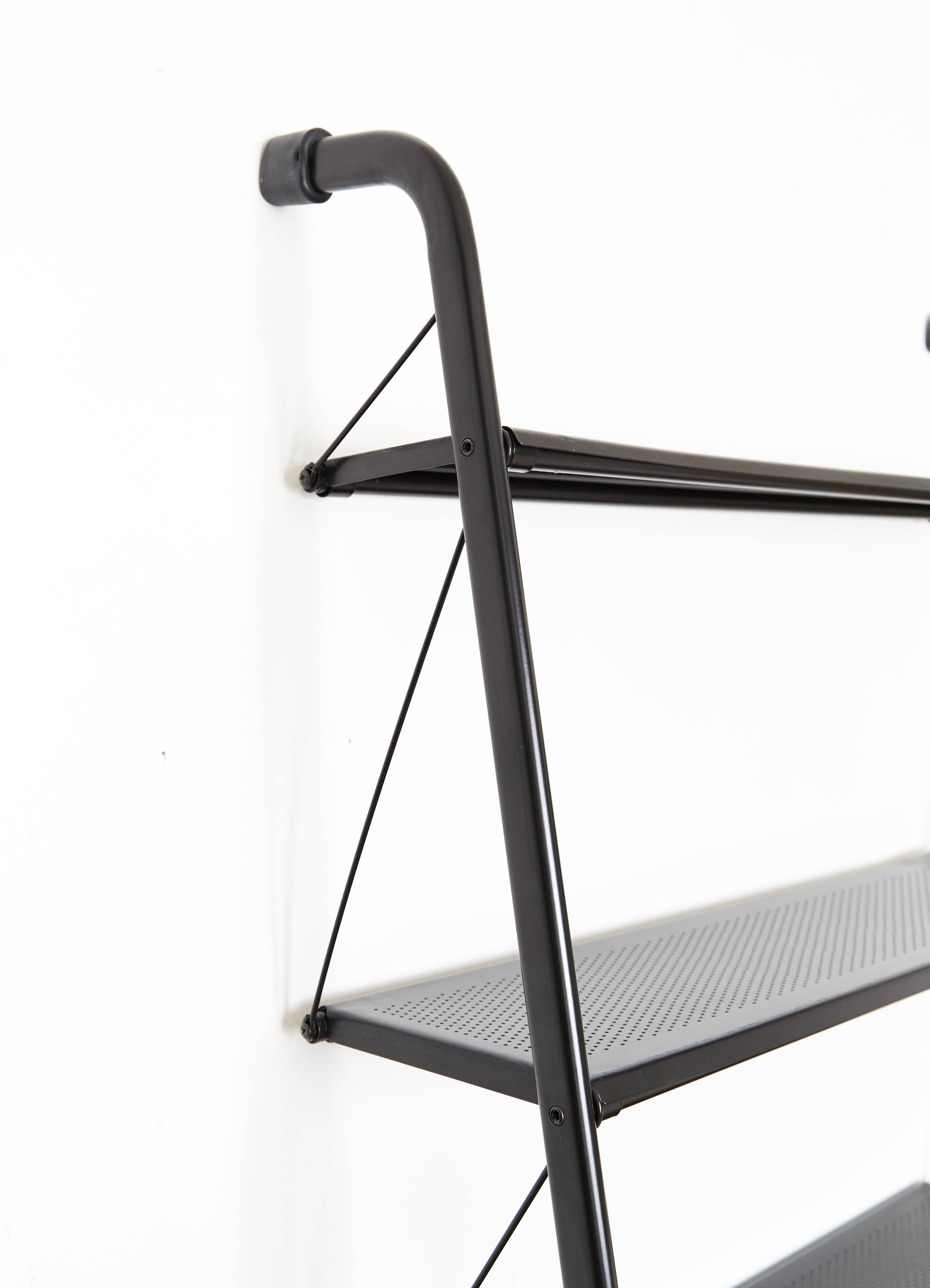 Etagère postmoderne dans le style de Philippe Starck