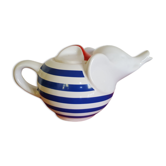 Blue-striped elephant teapot