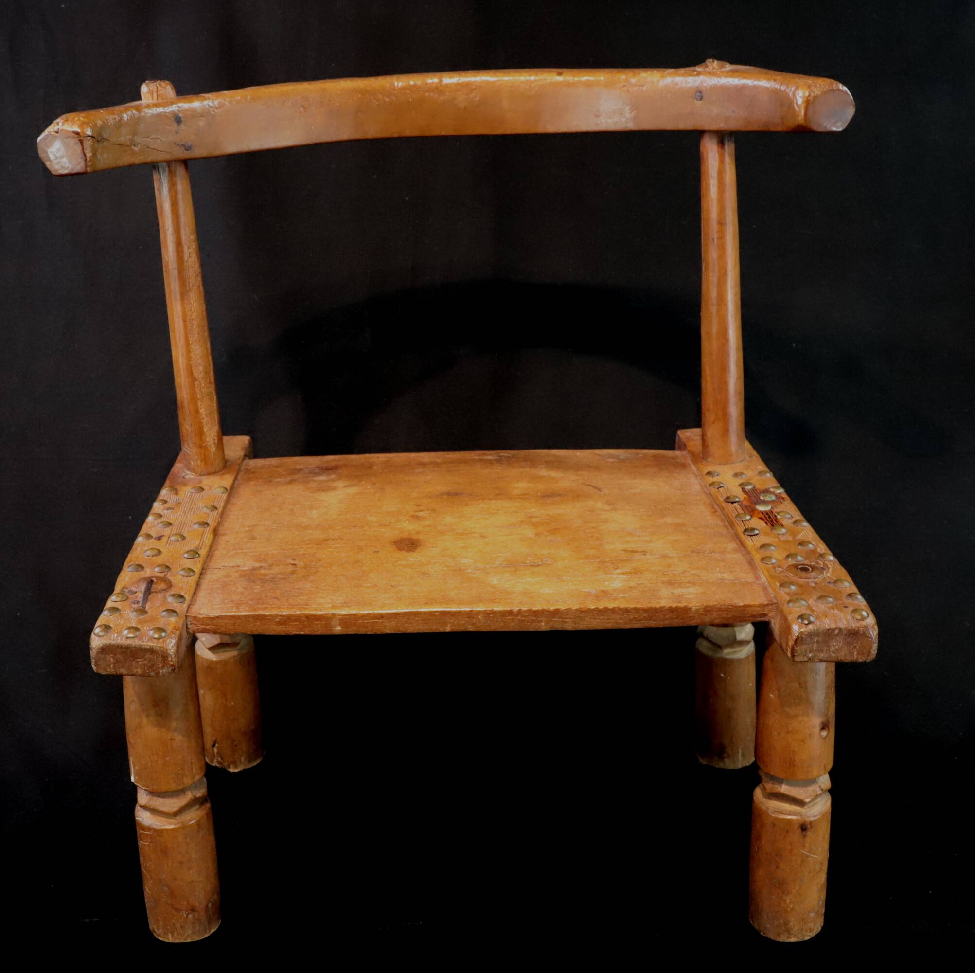 Old and authentic baoulé baule akan chair - ivory coast