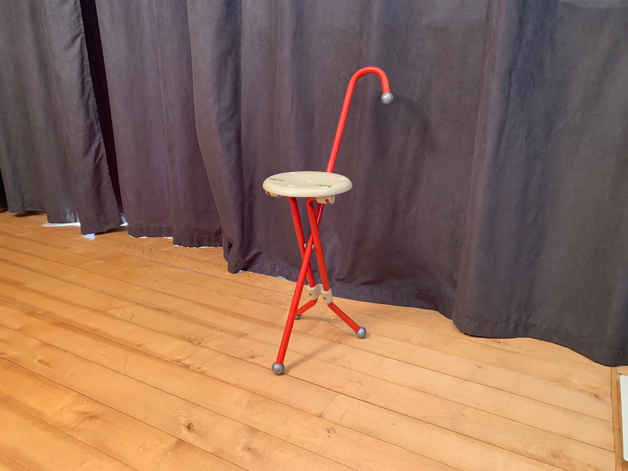 Memphis folding chair by Ivan Loss, Ulisse, Italy, 1980s