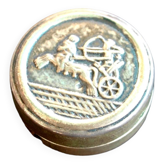 Boite pilulier en Argent - décor char égyptien et pharaon