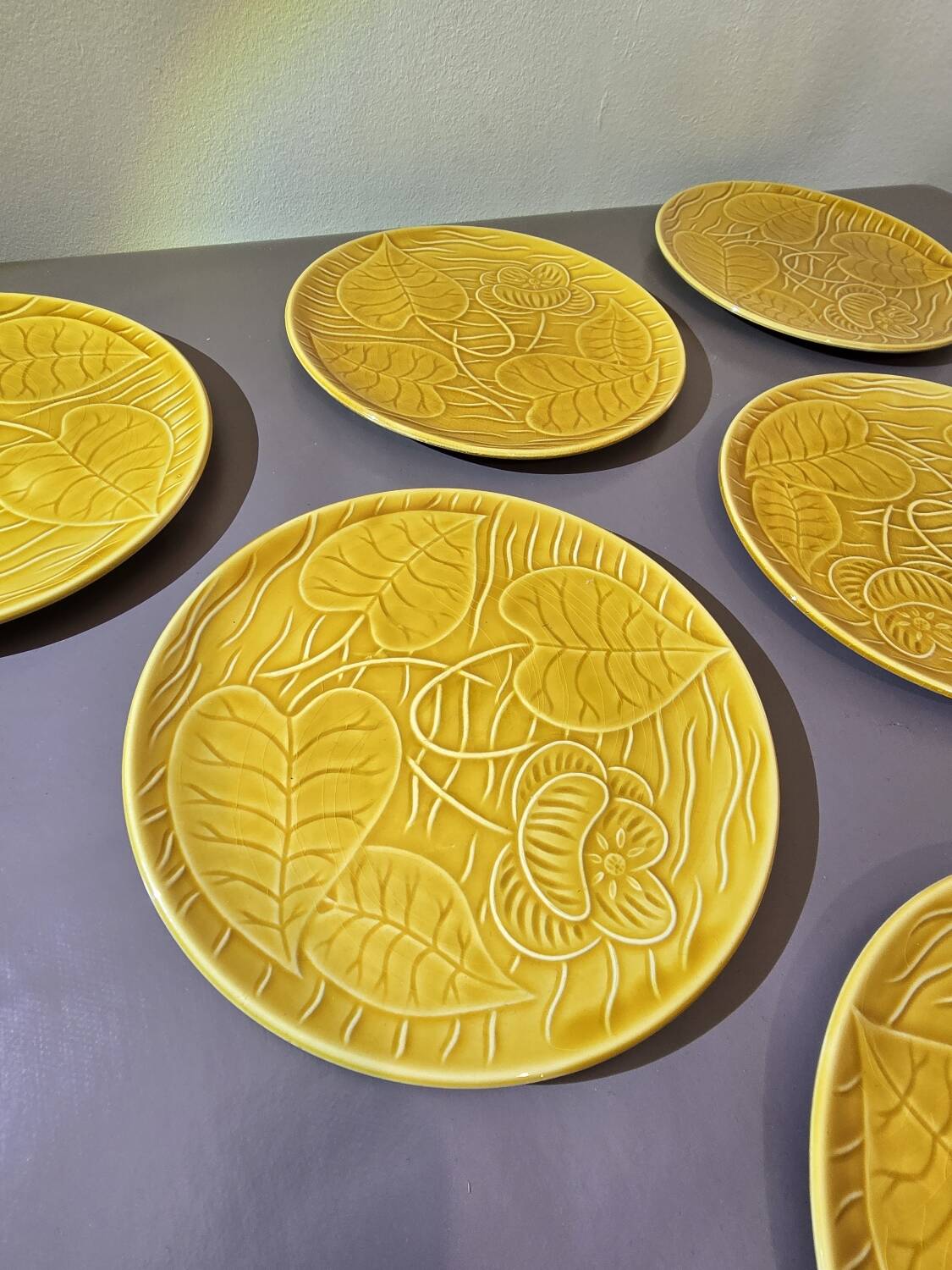 6 Sarreguemines water lily plates