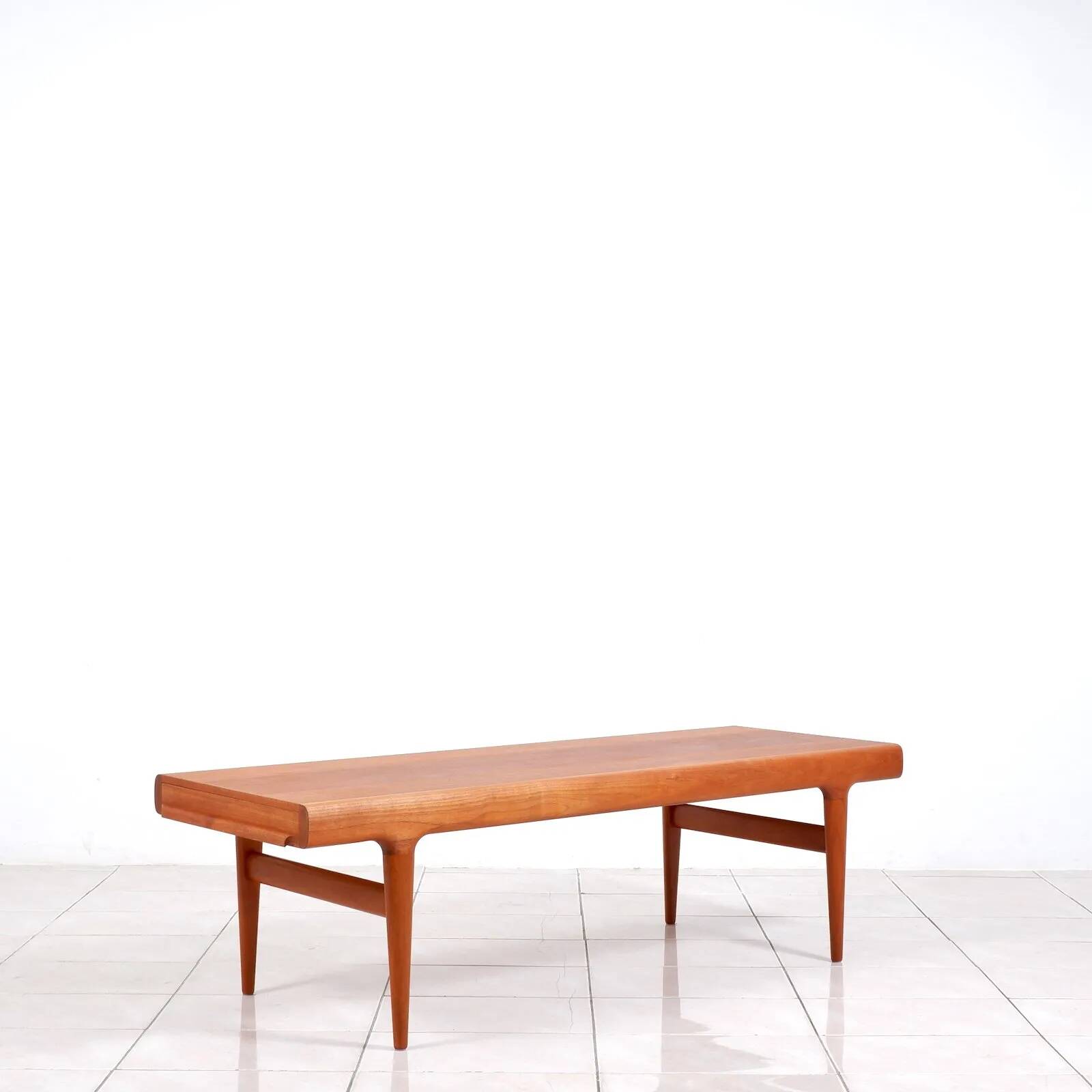 Large teak coffee table by Johannes Andersen for Uldum Møbelfabrik