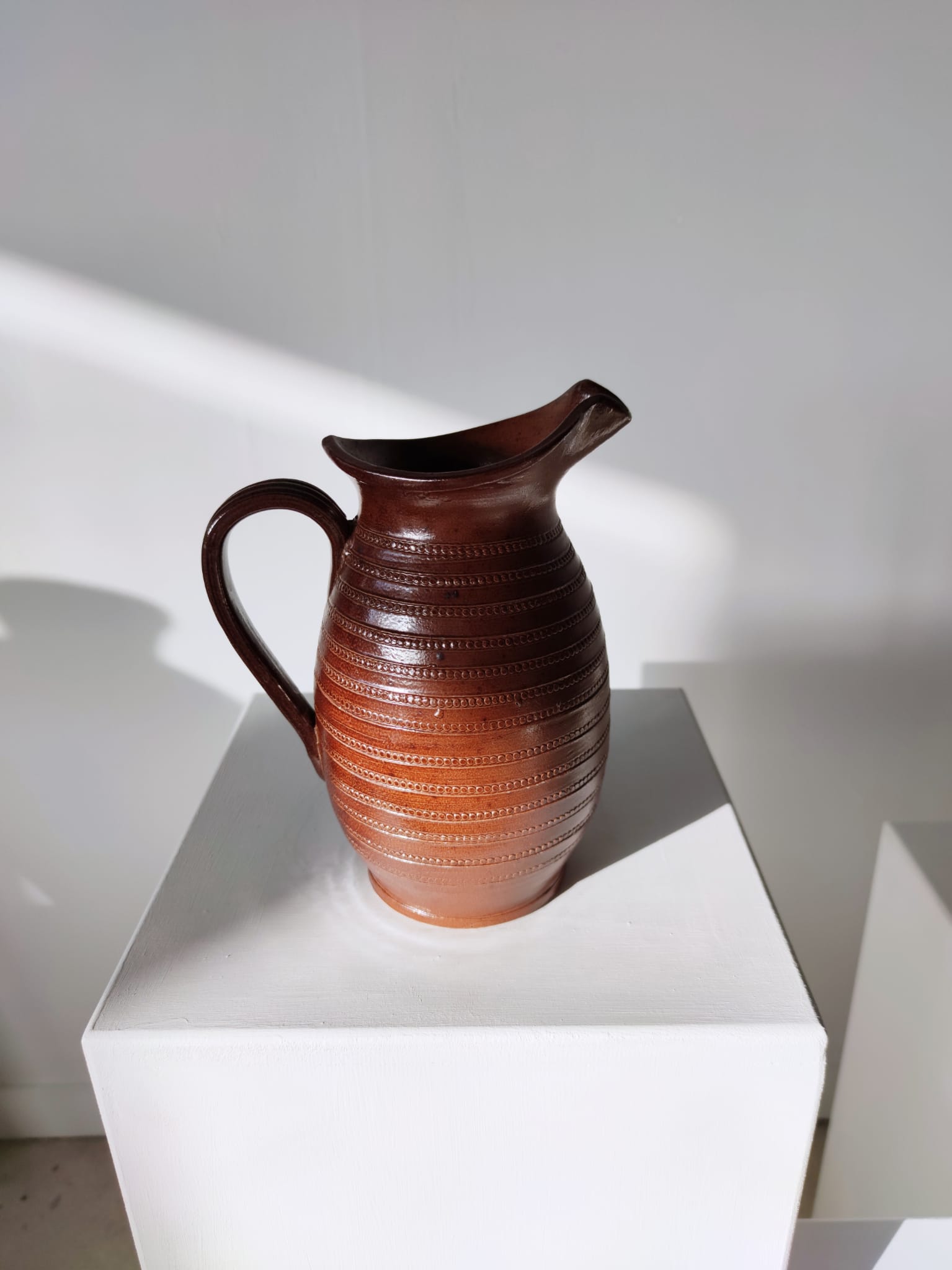 Large pitcher Corneau Myennes