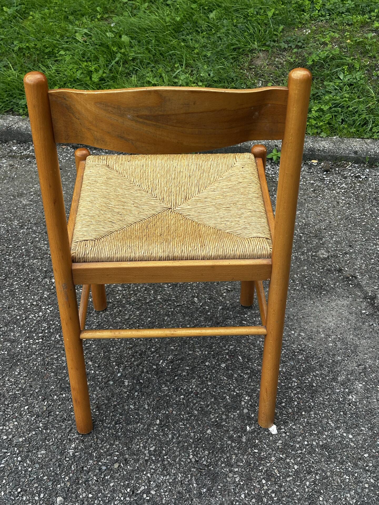 Paire de chaises en bois et paille – années 50-60