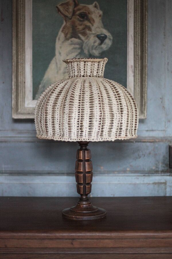 Lampe de chevet, lampe de table, lampe à poser vintage, lampe bois sculpté