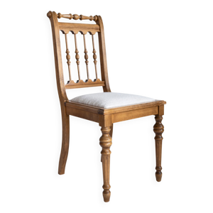 Chaise, chenille blanche,