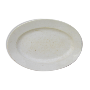 Plat ovale en faience - ancienne