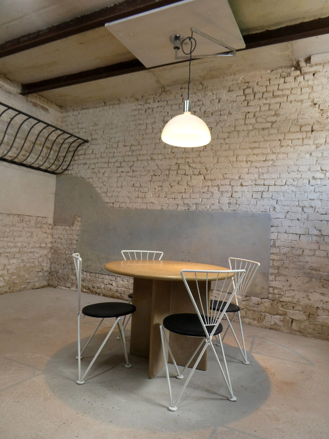 Franco Albini's articulated hanging lamp for Sirrah