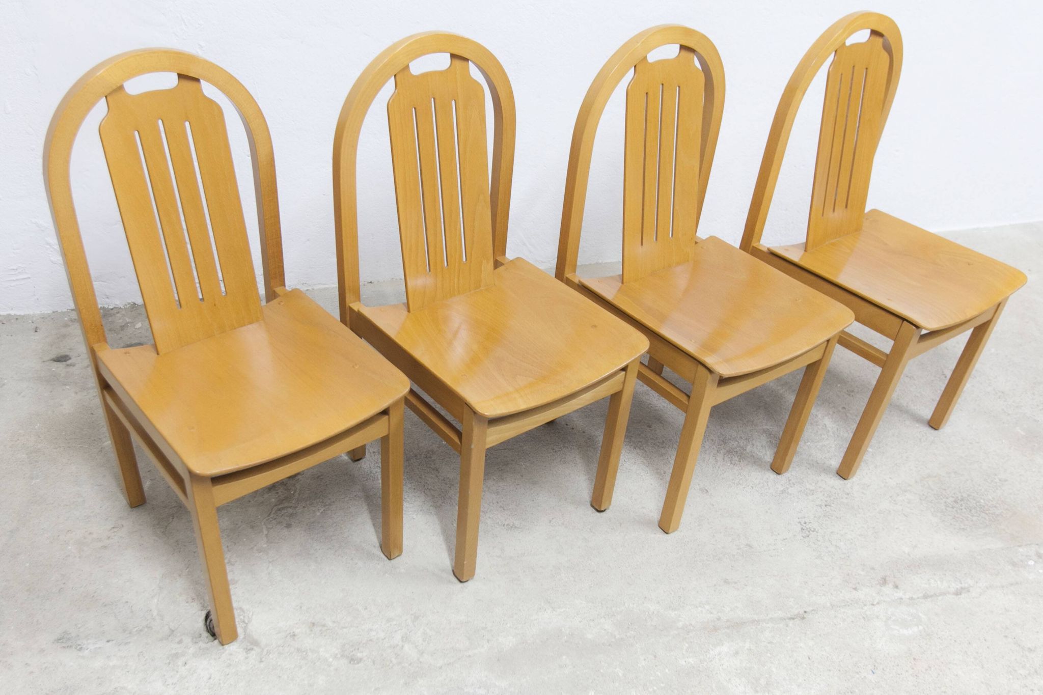 Set of 4 Baumann Argos chairs