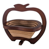 Wooden fruit bowl and apple trivet