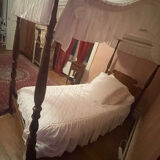 Lit baldaquin une place
