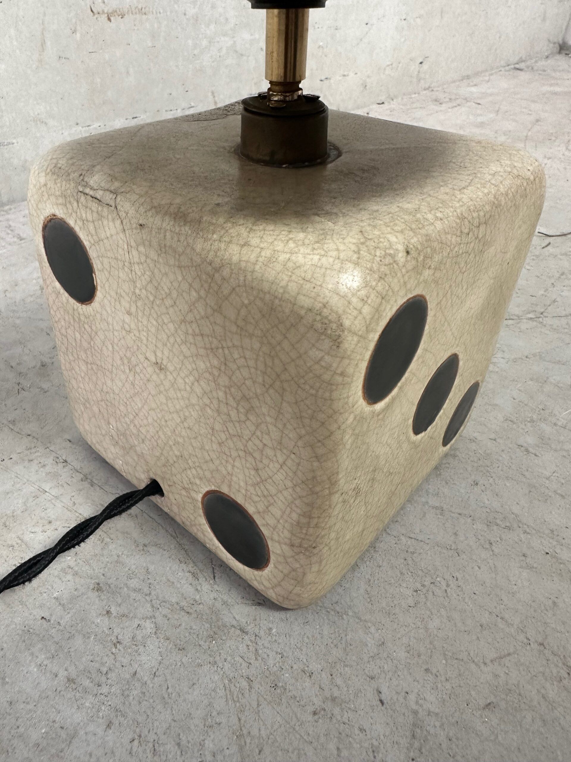 Vintage lamp – Ceramics of Brussels