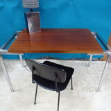 Extendable rise and fall table