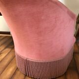 Pink velvet toad armchair