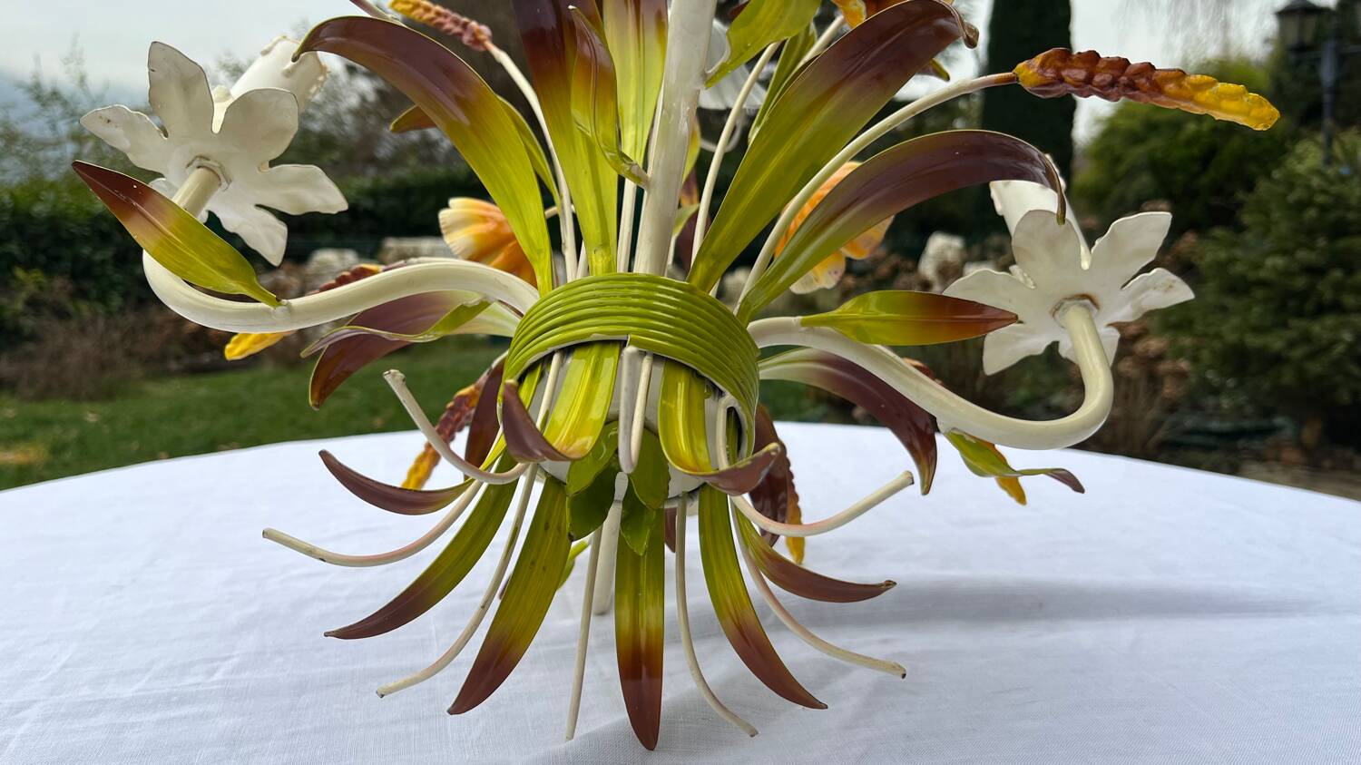 White metal chandelier Italy 60s/70s