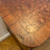 Marquetry chest of drawers