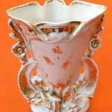 19th Porcelain of Paris Bridal Vase