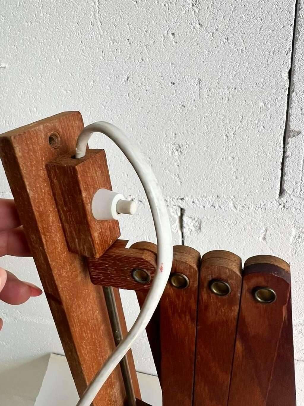 VINTAGE WOODEN WALL LAMP / SCISSOR LAMP WITH LAMPSHADE 'ARO LEUCHTEN'