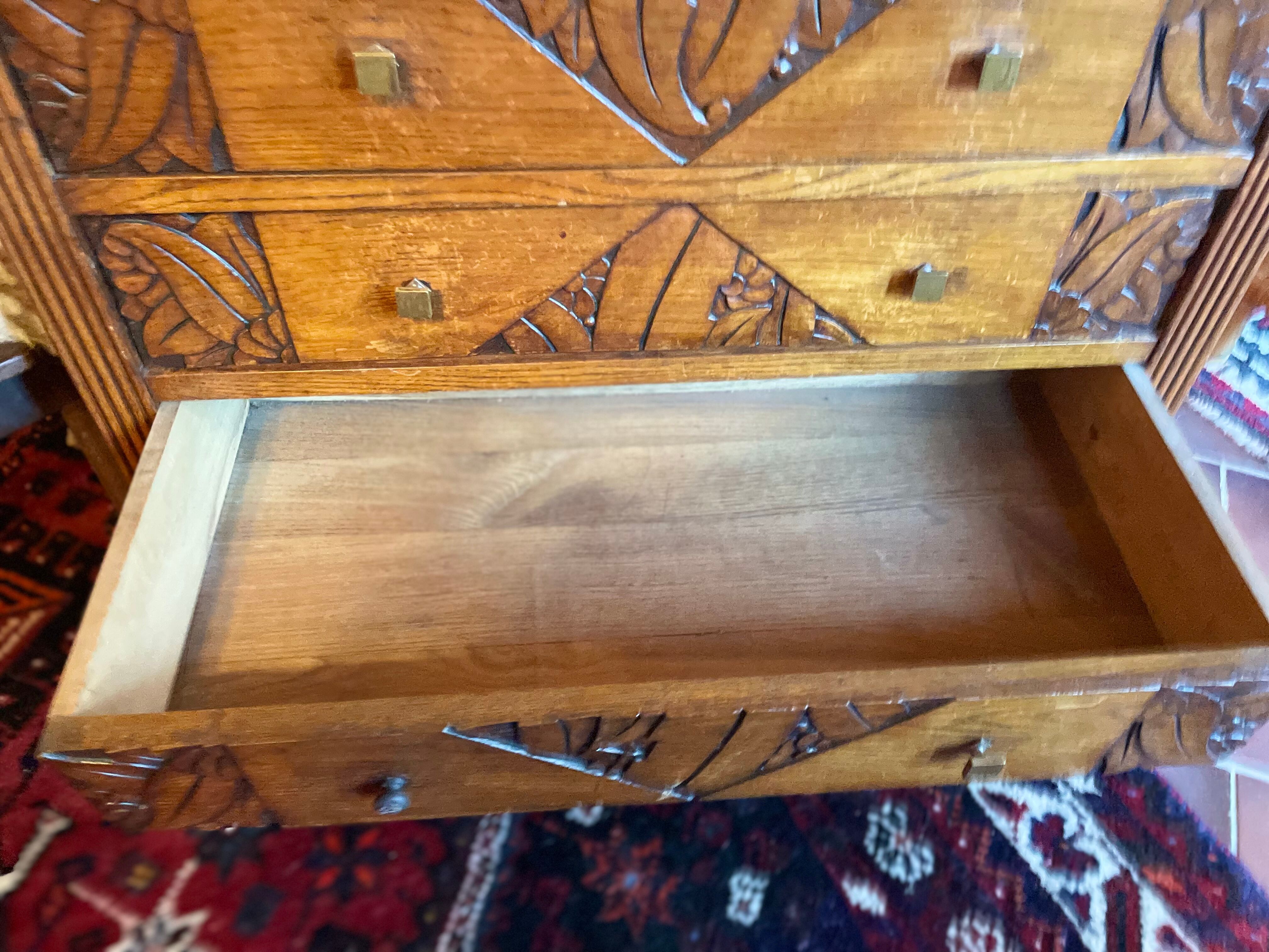Art Deco oak chest of drawers