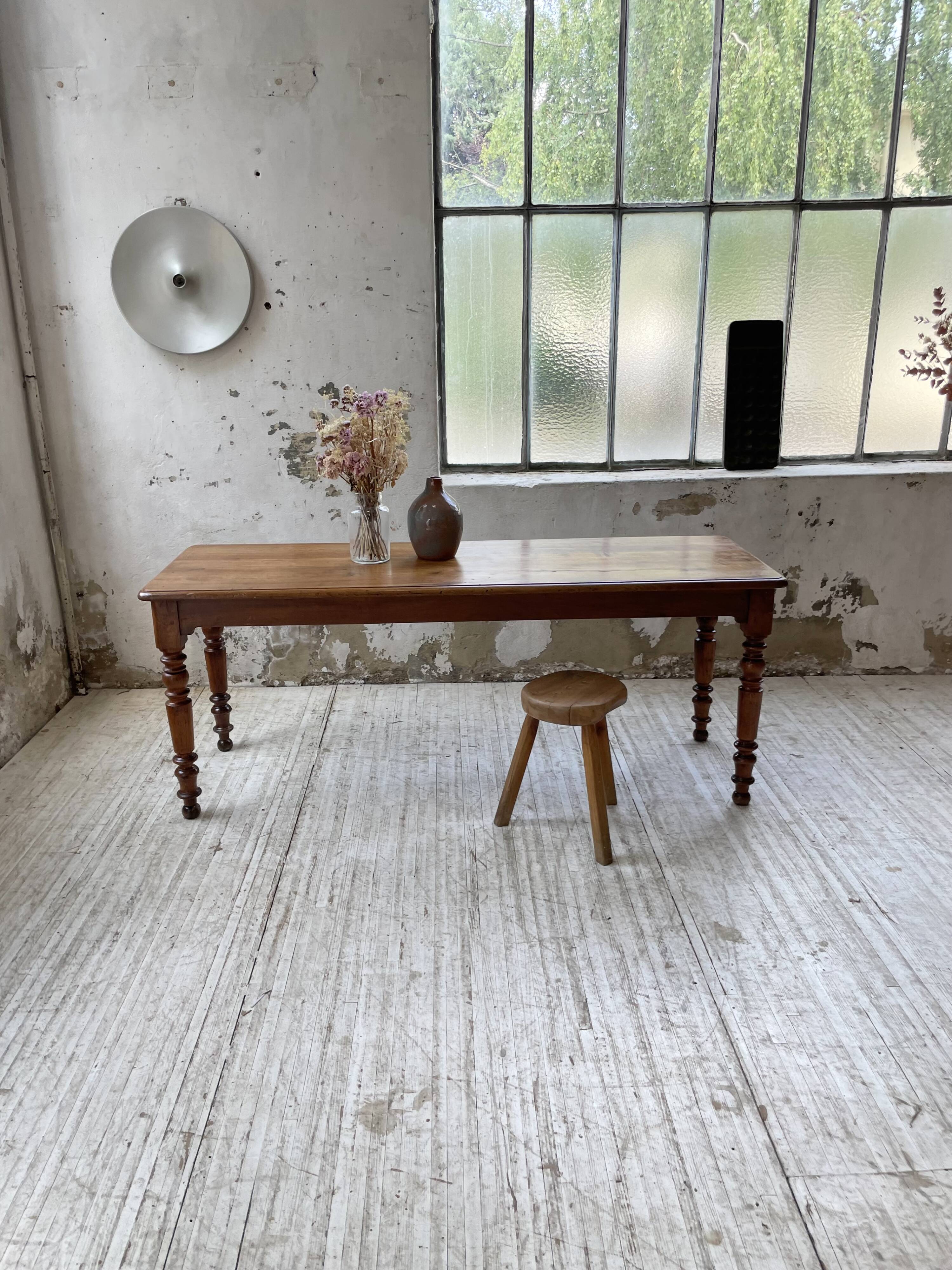 Walnut farm table 185 cm