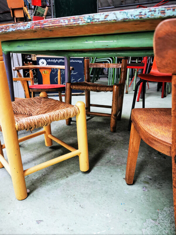 Kindergarten activity table