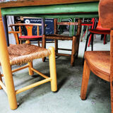 Kindergarten activity table