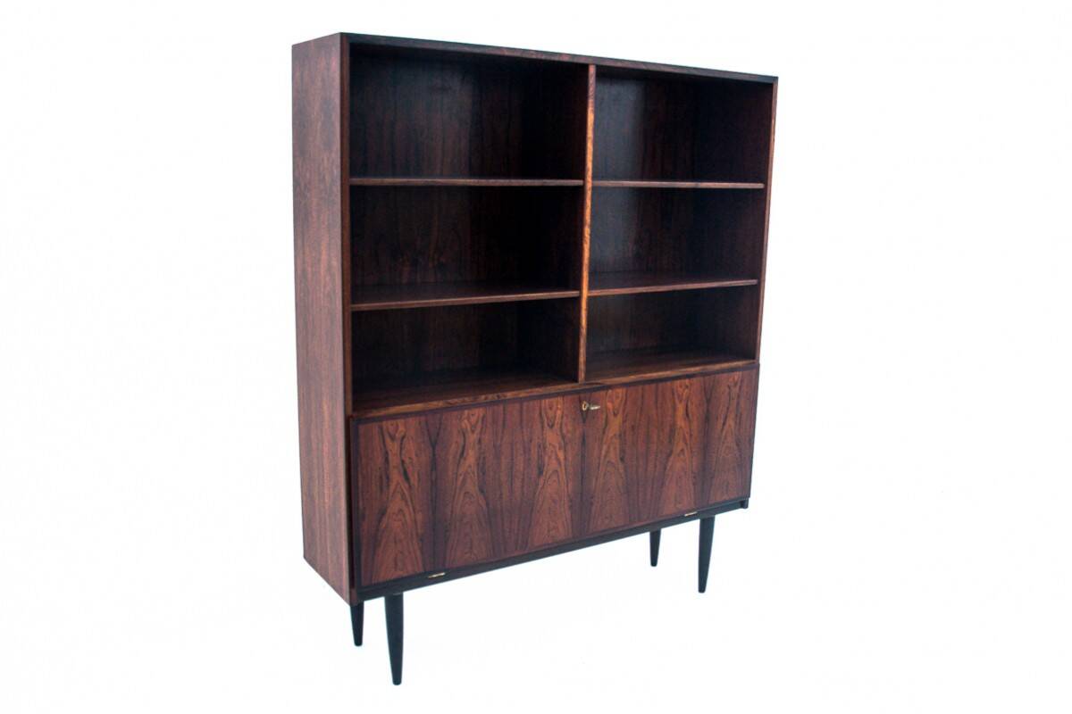 Rosewood shelf designed by Omann Jun, Denmark, 1960s. After renovation.